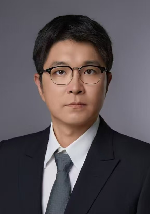主讲人邹旭东.jpg